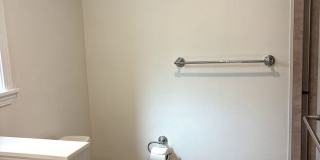 2+2+Loft+Rooftop Deck Upstairs Unit on Hollywood Beach, Oxnard, CA Gallery 31