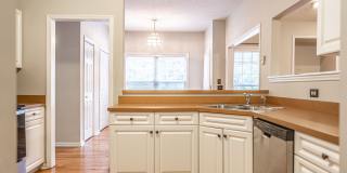 1110 Devonshire Trail Gallery 6