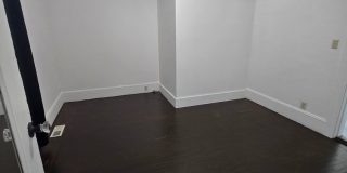 Beautiful Upgraded Single Story Home Gallery 10
