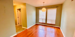 {13042} Contemporary in Lenexa + Fenced Yard + All Appliances Included {13042} Contemporary in Lenexa + Fenced Yard + All Appliances Included Gallery 24