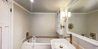 Prime Pasadena Condo Gallery 17