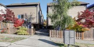 Northgate 3 Bedroom Townhouse in the Perfect Location! Northgate 3 Bedroom Townhouse in the Perfect Location! Gallery 1