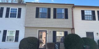 CountryPlace Townhomes off Lakeside Drive Gallery 1