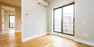 185 Leonard Street Gallery 8
