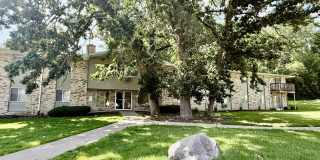 2070 Allen Boulevard - 3 Gallery 9