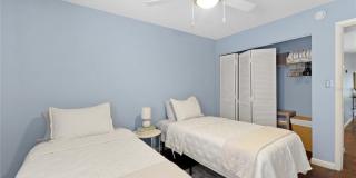 553 FAIRWAYS Circle Gallery 20