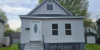 1105 Woodward Street Gallery 1