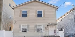 651-653 S 17Th St Gallery 1