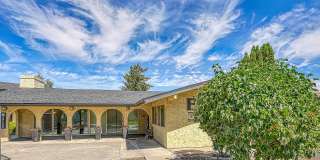 Pepper Tree Village Apartments Gallery 1