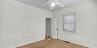 635 E Henry St Gallery 13