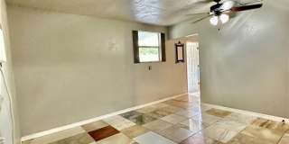 907 Laredo Avenue Gallery 16
