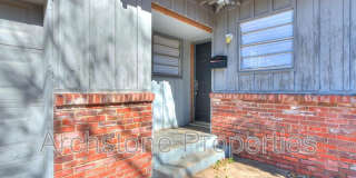 1424 Tanglewood Dr Gallery 35