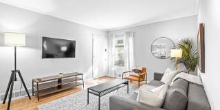 881 North Highland Apartments Gallery 7