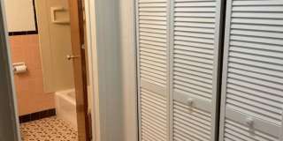 5424 Fifth Avenue Gallery 182