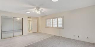 3518 Blackstone Street Gallery 38