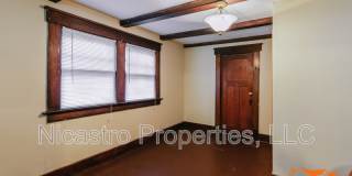 2097 Summit Street Gallery 22