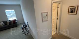1142 Memorial Sq. Gallery 40
