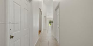 3393 NE 11th Dr Gallery 6