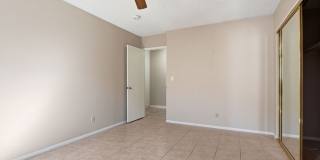 4561 Paseo El Rio Drive LAS VEGAS, NV 89121 Gallery 30