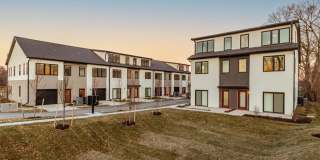 1221 E 29th Street Gallery 1