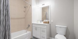 Harbor Pointe Gallery 17