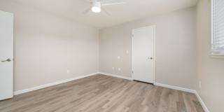 450 Manhattan Ave Gallery 11