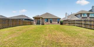 620 Godley Gallery 25