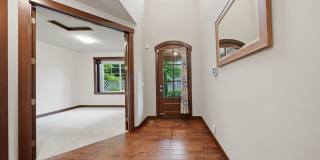 Stunning Finn Hill Retreat — Space, Style & Privacy Gallery 11