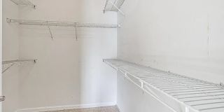 24652 Hutchinson Farm Drive Gallery 4