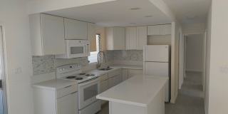 2bd 2ba in Waikiki – Available Now! Gallery 1