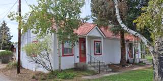 1 Bedroom Gunnison Rental Gallery 1