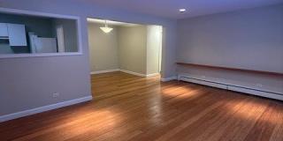 527 W Eastman Street Gallery 5
