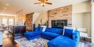 Stunning One Loudoun Townhome – 3BR / 3.5BA in Prime Ashburn Location – Available May 1 Gallery 11