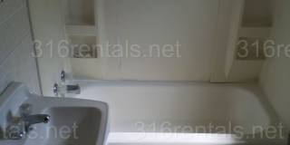 Available on 9/6/26 - $650 - 1 bed 1 bath - Single Family Home Gallery 3