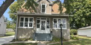 2209 1st Street Gallery 1