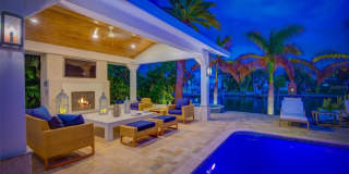 807 SNUG Island Gallery 47