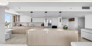 400 S Pointe Dr Gallery 11