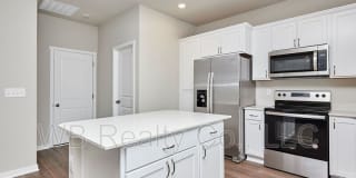 9598 Capstone Ct Gallery 7