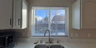 Price Drop!-Exceptional 2200 sq ft Three Bedroom 2 Bath Rambler in Fed Way - with A/C Gallery 12