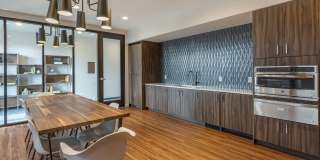 Sixteen G Apartments Gallery 18