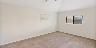 7925 ROCK CREST Drive Gallery 16