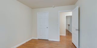 3bed 2bath West End Duplex Gallery 17