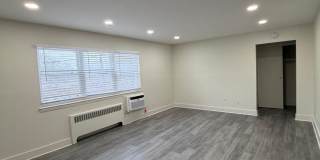 Livingston Gardens Gallery 19