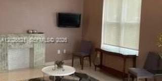 2421 Lake Pancoast Dr Gallery 7