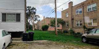 2435 W Balmoral Avenue Gallery 21