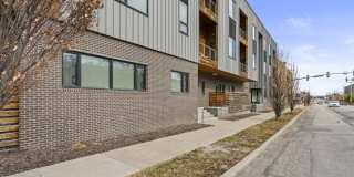 63 Brookside Gallery 12