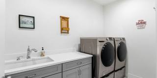 108 West Monte Rosa Lane Gallery 21