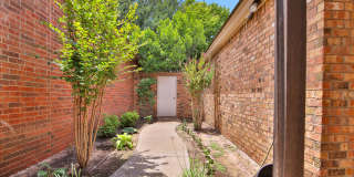 9201 York Place Gallery 34