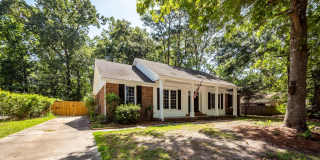 3 Bedroom 2 Bath Home in Kings Grant - Summerville Gallery 1
