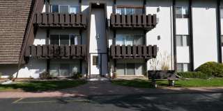 Well-Located 2 Bedroom Condo Available Mid June Gallery 1